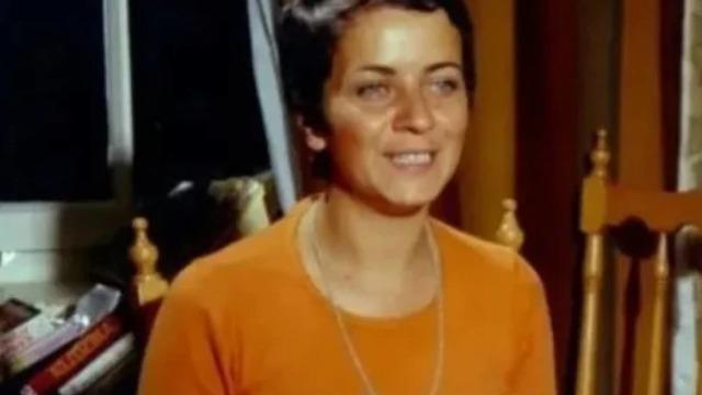 İbo ve Güllüşah'ın Oya'sı usta oyuncu Deniz Türkali'nin son hali görenleri şaşırttı! Türkali, meğer ünlü şarkıcının annesiymiş...