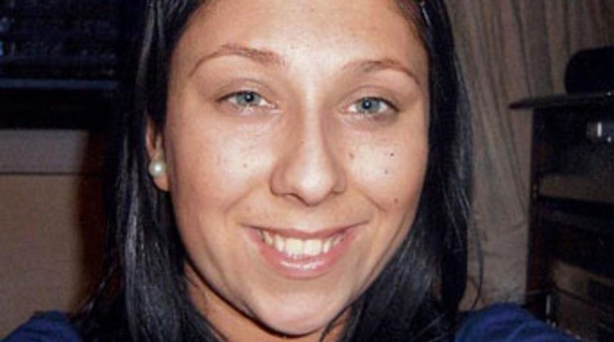 Dizi oyuncusunun başı aranıyor