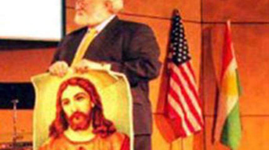 "20 yıldır K&uuml;rt bayrağı asılı"