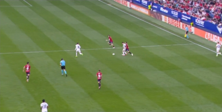 Real Madrid'de Arda Güler'in orta sahadan çektiği şut direğe takıldı! İspanya'da o anlar gündeme oturdu... G4