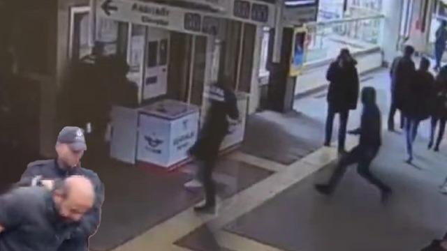 Marmaray'da kadın görevli dehşeti yaşadı! Yüzü maskeli ve kapüşonlu halde gelip... Kanlar içinde kaldı, bakın neden saldırmış