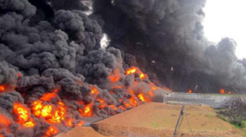 Binlerce insan Türkiye'ye kaçmaya başladı