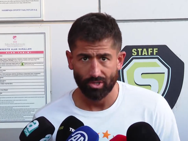 Kerem Demirbay'ın Kasımpaşa maçında şık gol atan Mertens sorusuna verdiği yanıt olay oldu!