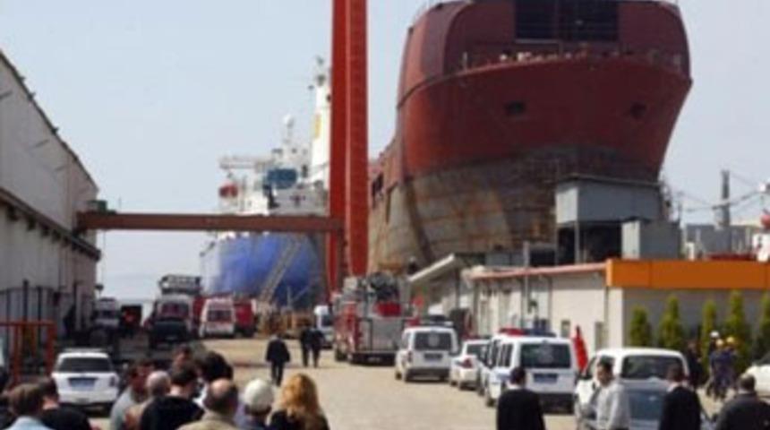 Tuzla'da bir gemide patlama meydana geldi!