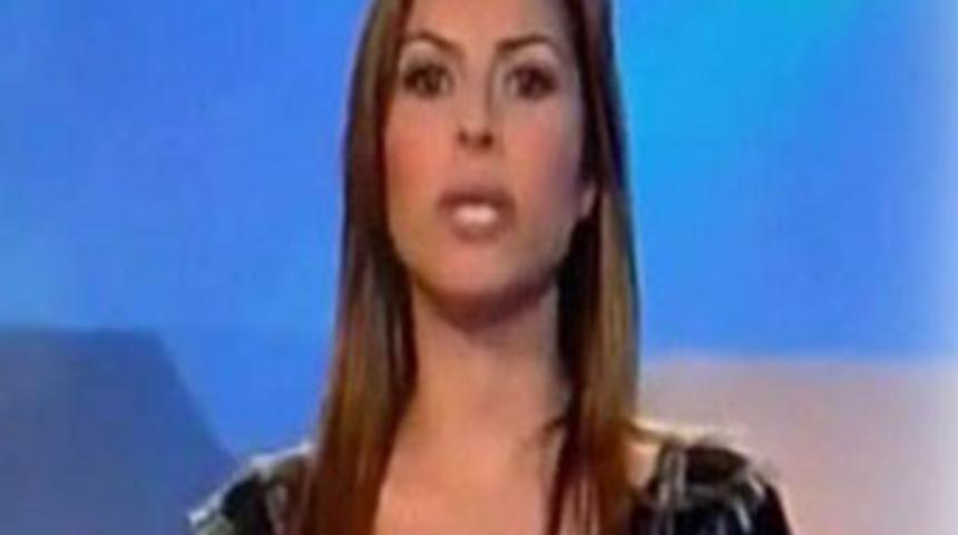 Sunucu canlı yayında bayıldı!