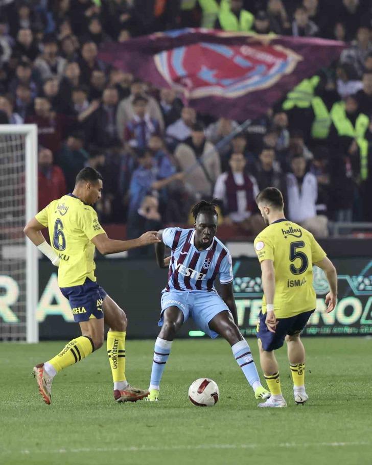 Fenerbahçe Teknik Direktörü İsmail Kartal sonunda isyan etti! Ligden çekilme konusunda ilk kez konuştu... Galatasaray'a olay sözler! G4