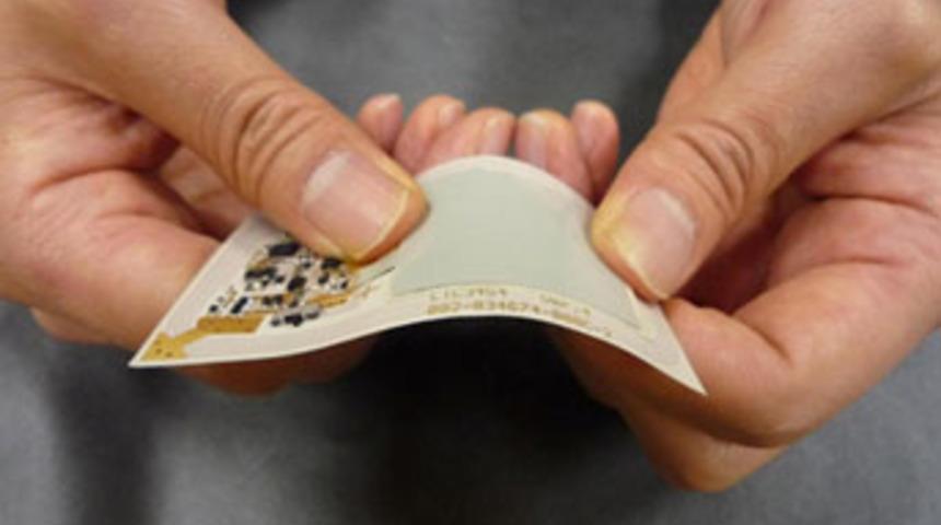 0,3 mm kalınlığında organik pil!