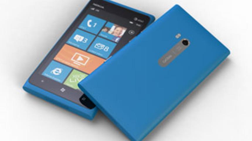 Nokia yine zarar etti