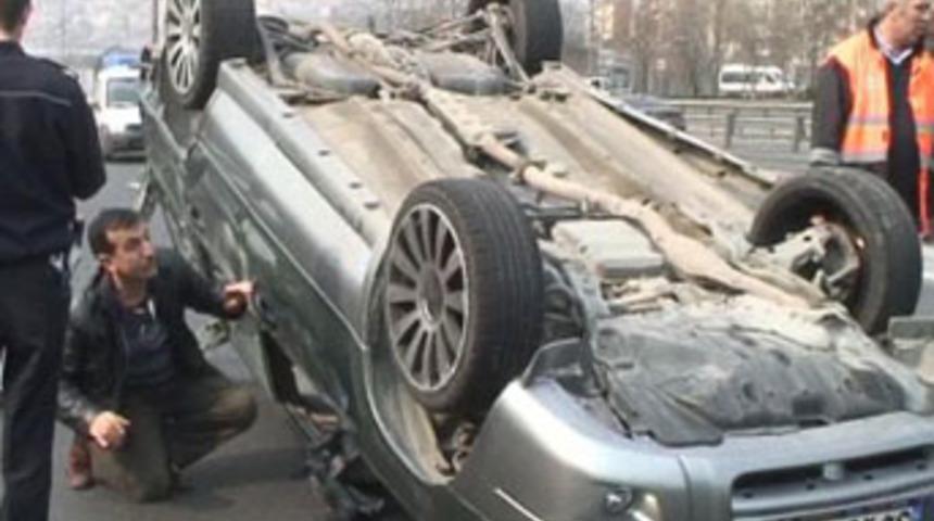 Hali&ccedil;'teki kaza trafiği fel&ccedil; etti!