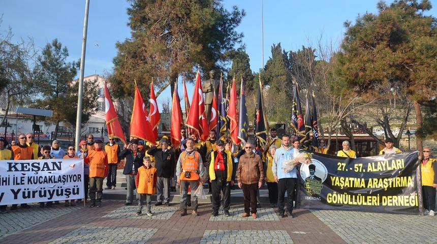 "57. Alay Tarihine Yürüyor" ekibi Gelibolu'ya geldi