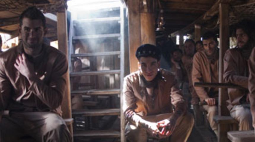 Love Me Back’in ilk klibi yayınlanıyor