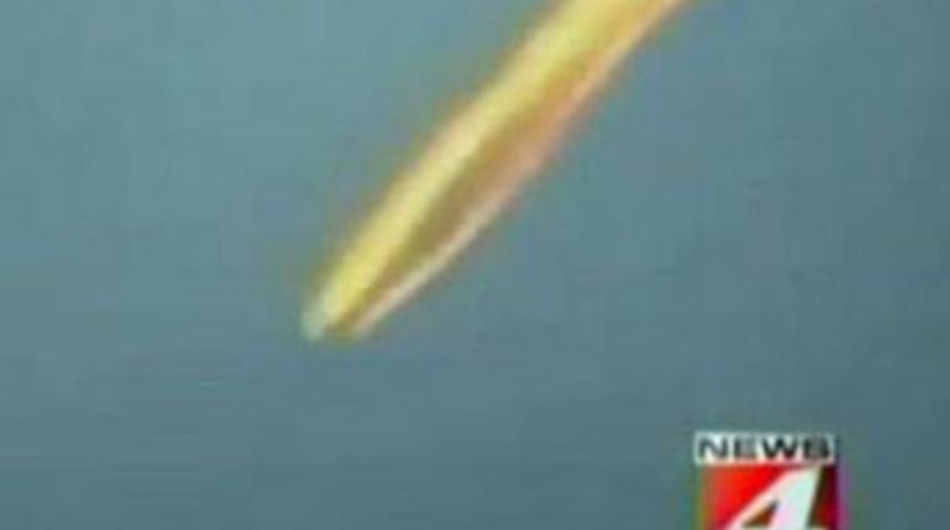 NASA: Meteor, Analistler: Uçak izi