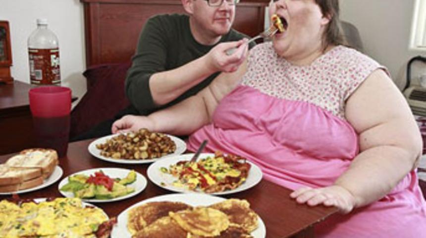 Tencere yuvarlanmış kapağını bulmuş!