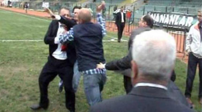 Genel kurulda feci dayak