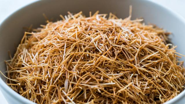 Muhallebili kadayıf tarifi: Muhallebili kadayıf nasıl yapılır?