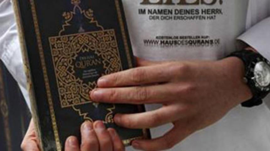 25 milyon Kur'an Almanya'yı ayağa kaldırdı!