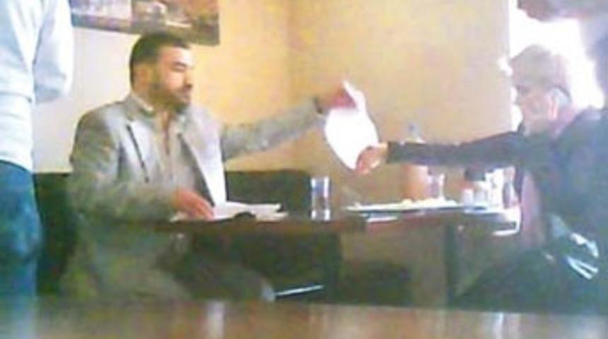 R&uuml;şvetin sesi &ccedil;antadaki &lsquo;b&ouml;cek&rsquo;te