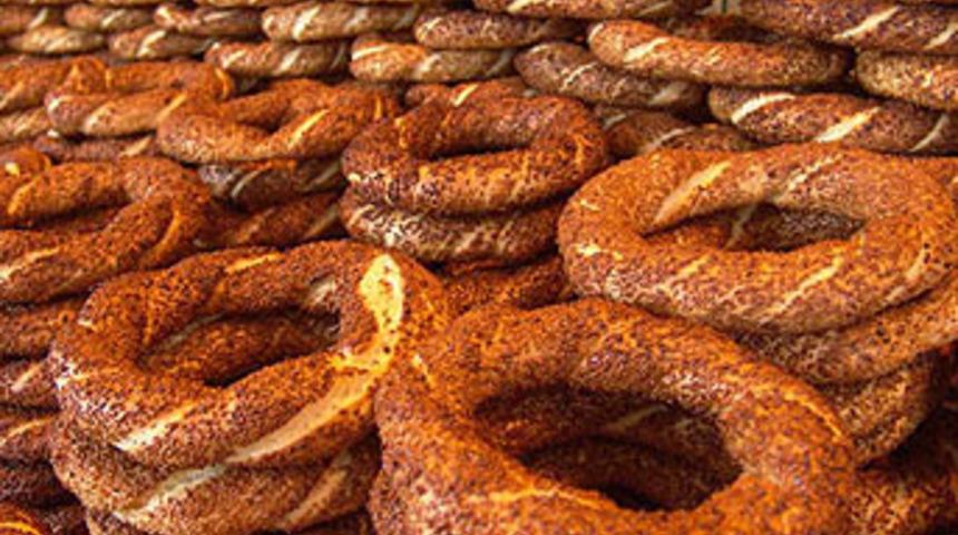 Baklavadan sonra sıra simite geldi