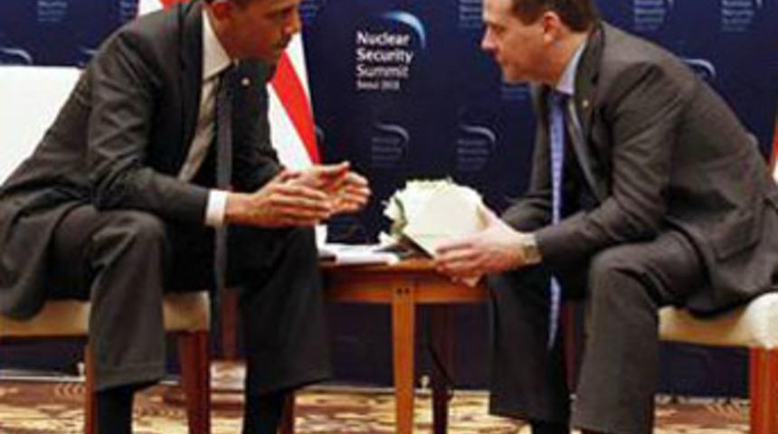 Mikrofon kazasına kurban gittiler