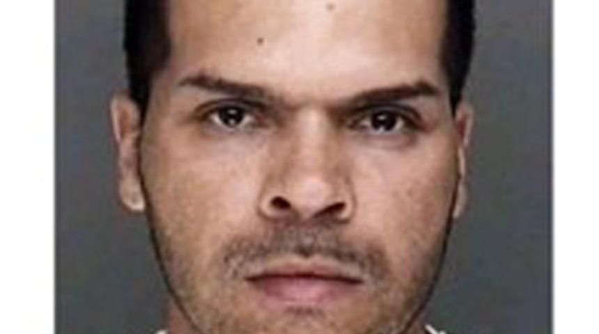 Babasının montundan 50 torba eroin &ccedil;ıktı!