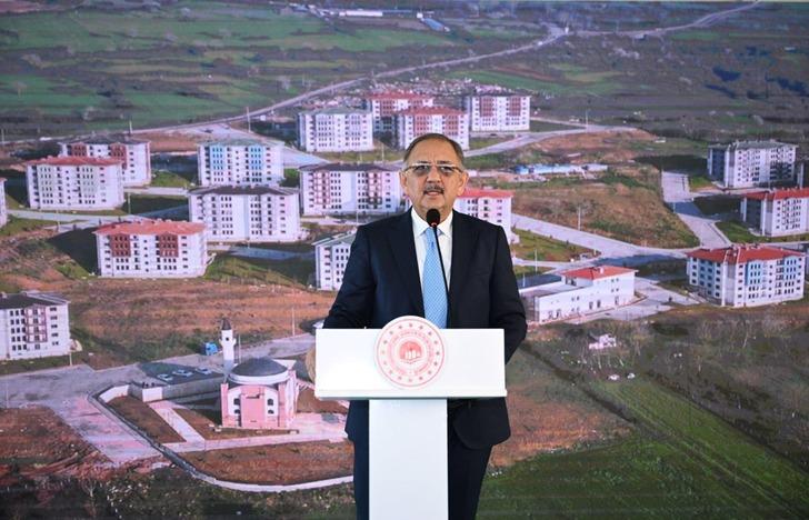 Bakan Özhaseki o ifadeyi duyunca çok sinirlendi! "Yeter midem bulanıyor" diyerek isyan etti: Onu yapanın Allah cezasını versin G2