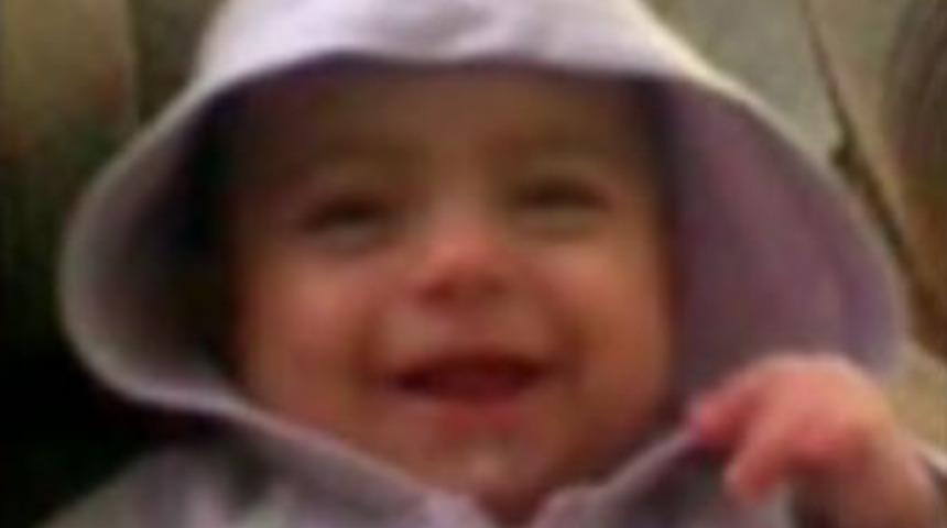 Televizyonu açtı, ev havaya uçtu