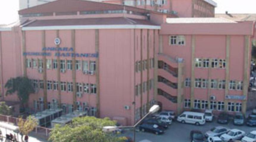 Hastane bahçesinde şok!