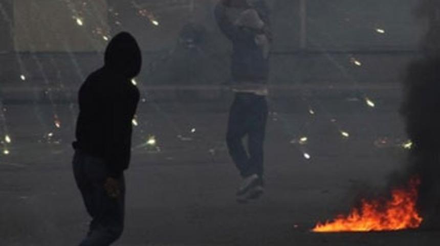 Öğretmenleri diri diri yakacaklardı