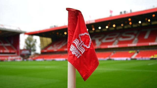 Olanlar oldu! Premier Lig'in köklü kulübü Nottingham Forest'a 4 puan silme cezası