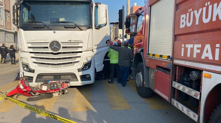 Aydın'da tırla çarpışan motosikletin sürücüsü hayatını kaybetti