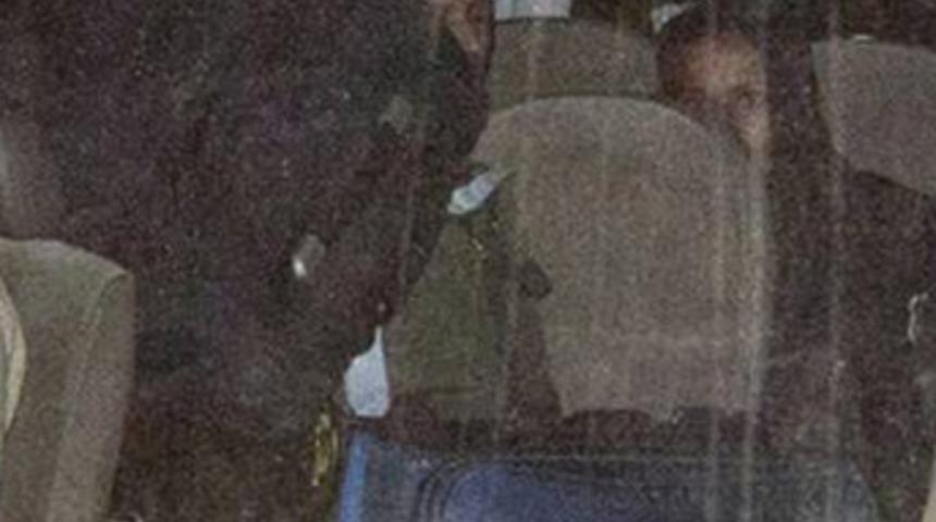 Bin Ladin'in eşleri sınır dışı edildi!