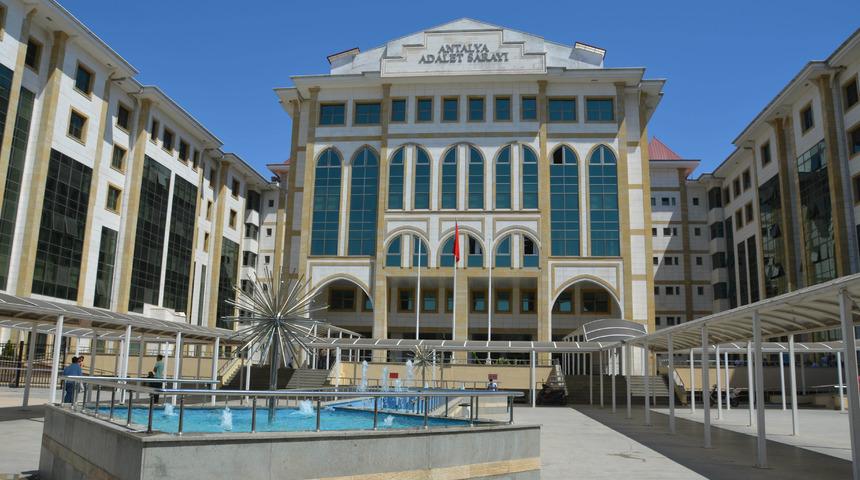 Adliyede büyük skandal! 6 kilo kokain çalınan adli emanete, 'içici memur’ verilmiş