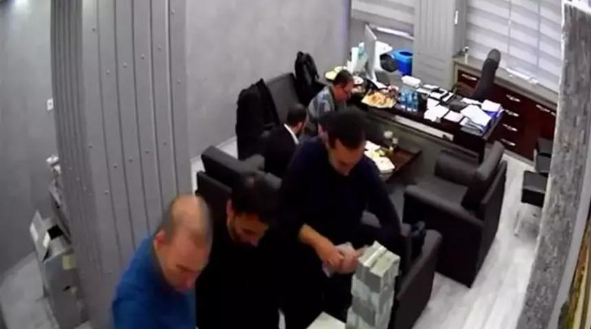 CHP'deki para sayma soruşturmasında yeni ifadeler ortaya çıktı! "Parayı fazla göstermenin sakıncası olduğunu düşünmedim"