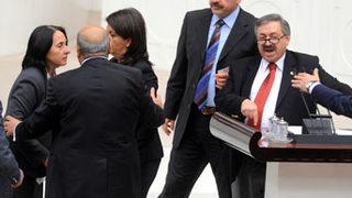 TBMM Genel Kurulu'nda tartışma