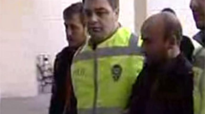 Adliyeye 150 metre kala öldürüldü