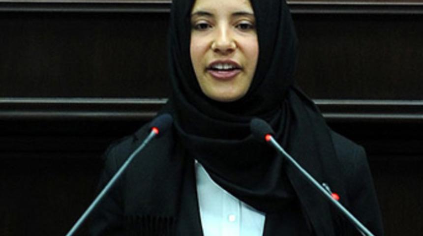 Meclis'te böyle yemin etti!