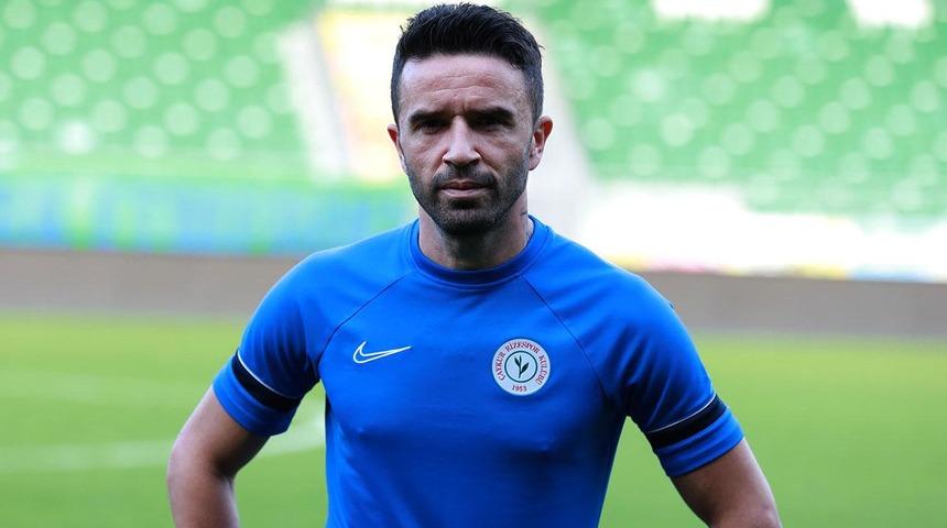 Geçtiğimiz yıl futbolu bırakan Gökhan Gönül'ün yeni adresi belli oldu!