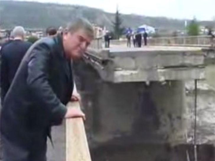 Zonguldak'ta köprü çöktü: 15 kişi kayıp