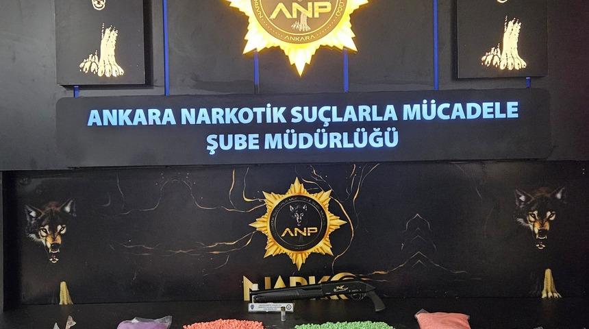Ankara'da uyuşturucu ticareti yapan 4 kişi yakalandı