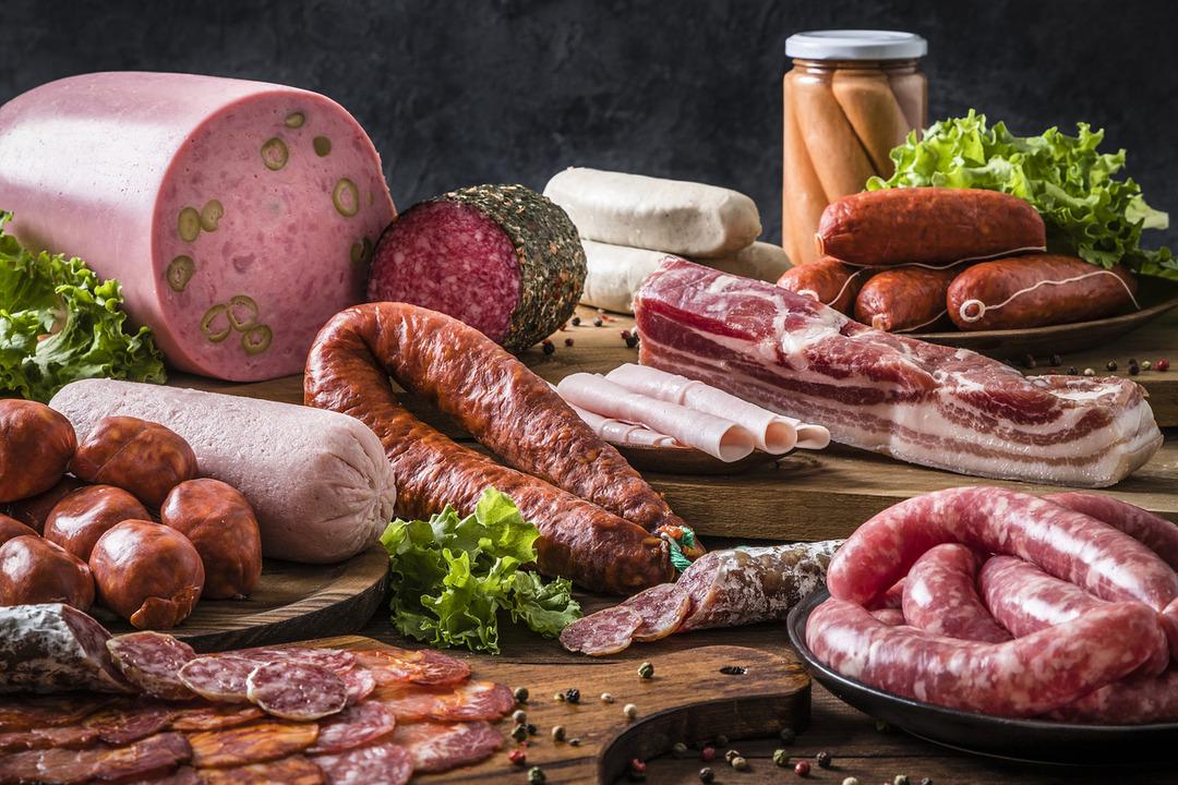 Görünmeyen tehlike: İşlenmiş etler! Kalın bağırsak kanseri riskini artırıyor 2