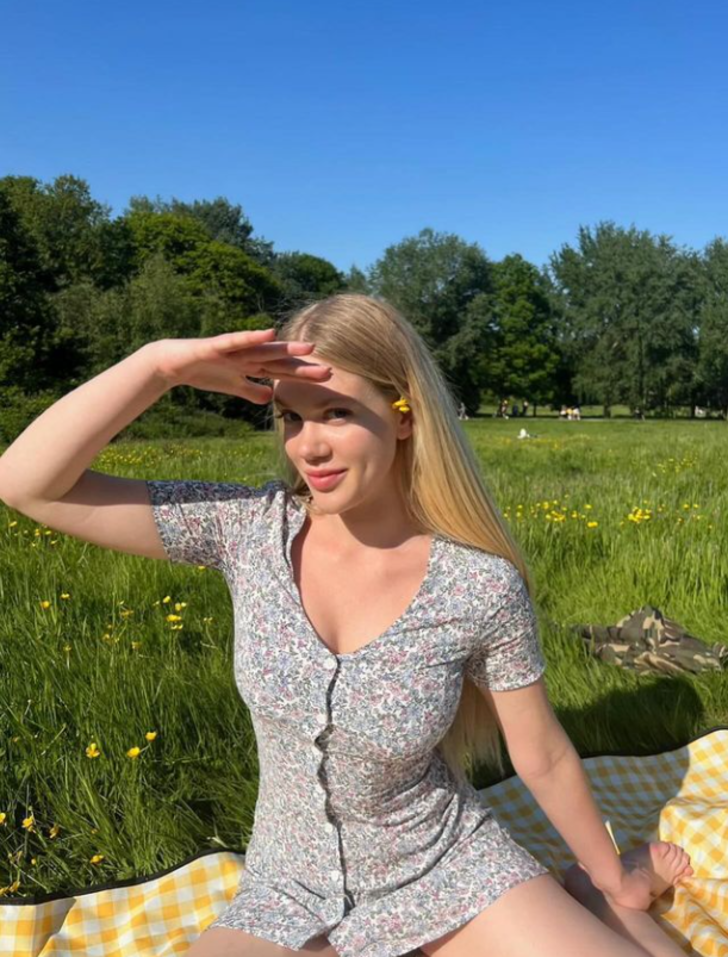 Bodrum Masalı'nın Alara'sı Serel Yereli Türkiye'yi terk edip İngiltere'ye taşınmıştı! Geri dönüyor G4