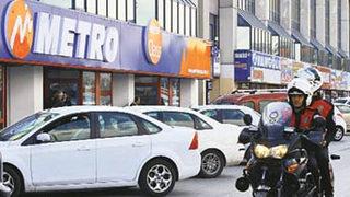 Metro’ya kara para baskını