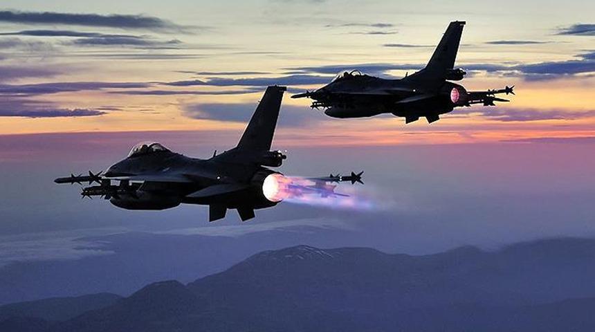 Irak'ın kuzeyine hava harekatı! 27 hedef imha edildi