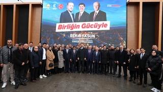 Enerji ve Tabii Kaynaklar Bakanı Bayraktar Erzincan'da temaslarda bulundu