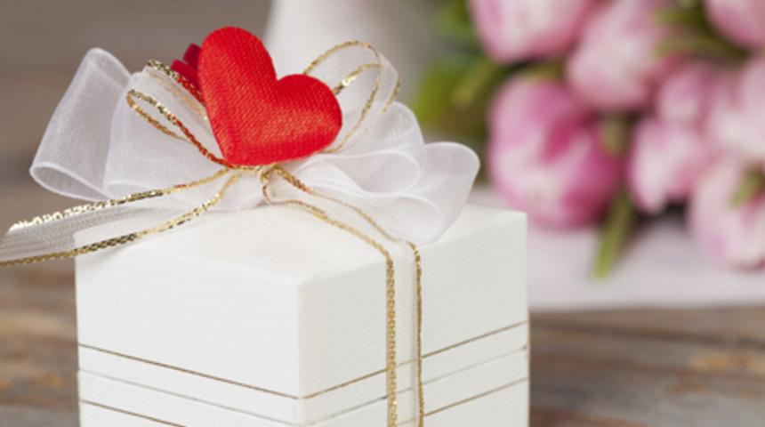 Sevgililer G&uuml;n&uuml; Hediye Se&ccedil;enekleri 