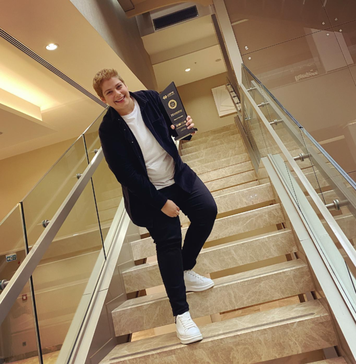 X Factor yarışmasında jürilerin ayakta alkışladığı Ferah Zeydan'ın verdiği kilolar dikkat çekti! Değişimini görenler tanıyamadı G3