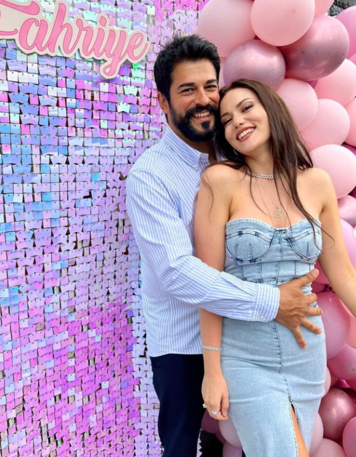 Yatırımlarını gayrimenkule yatırıyorlar! Fahriye Evcen lüks evinin manzarasını paylaştı! G1