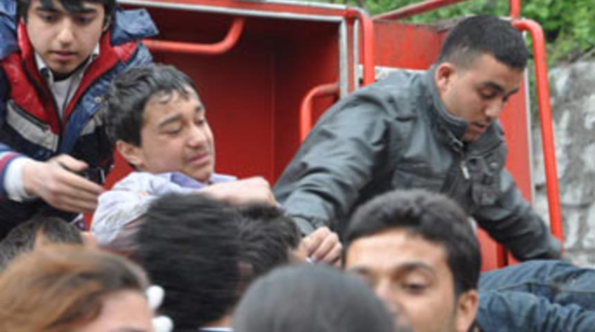 Kuyuya düşen çocuk son anda kurtarıldı