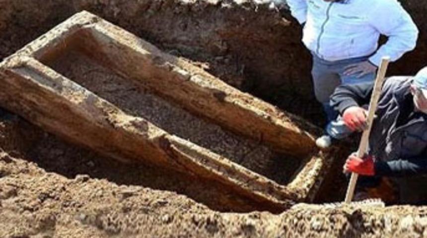 Roma dönemine ait lahit bulundu!