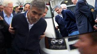 George Clooney gözaltına alındı